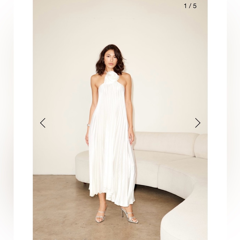 Elegant White Halter Dress